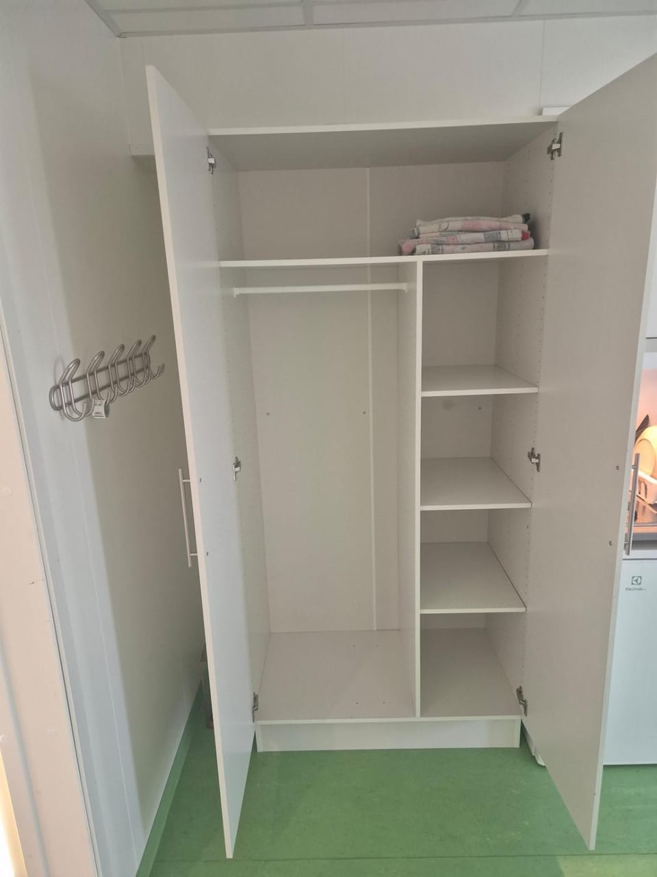 Single room-studio with kitchenette, private bathroom Apartment in Stavanger