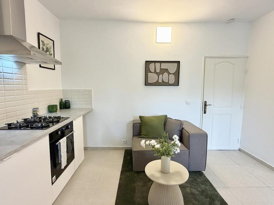 Le Nid Émeraude - Suite pour 2 à Cocody-Angré Apartment in Africa