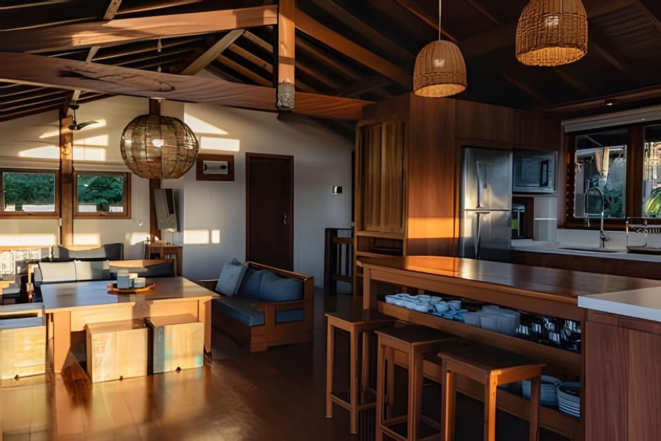 Coffee/tea facilities, Seating area