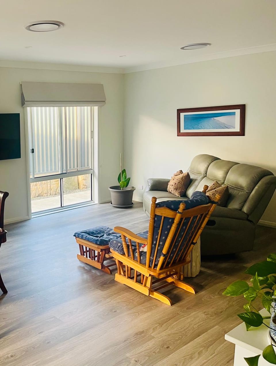 Communal lounge/ TV room, Living room, Dining area
