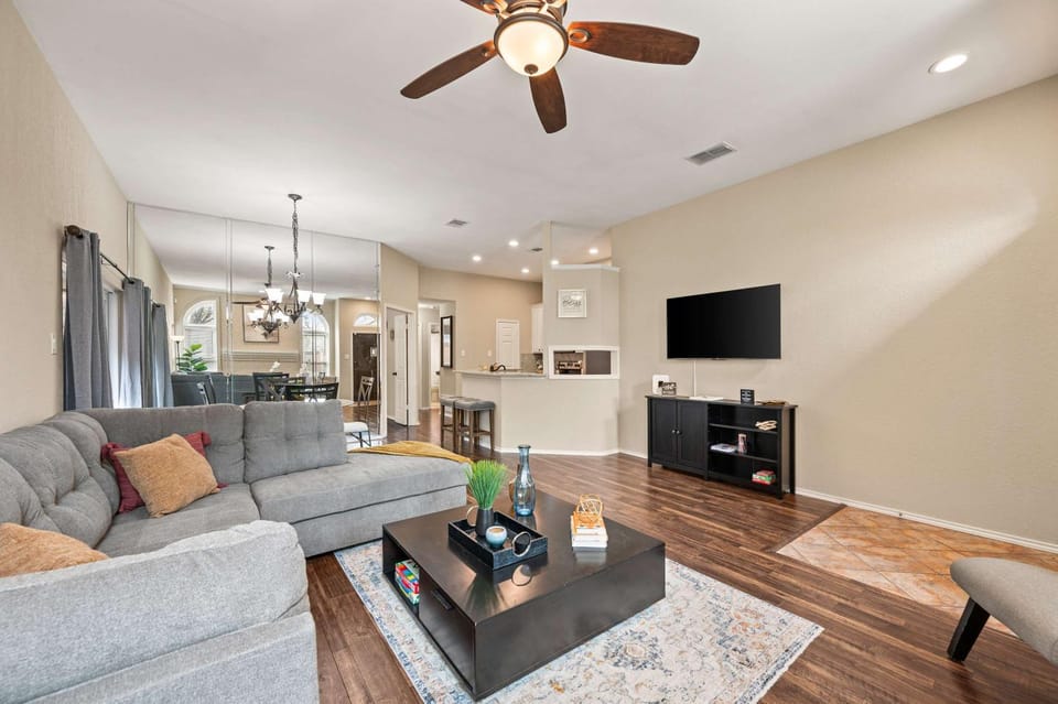 TV and multimedia, Living room