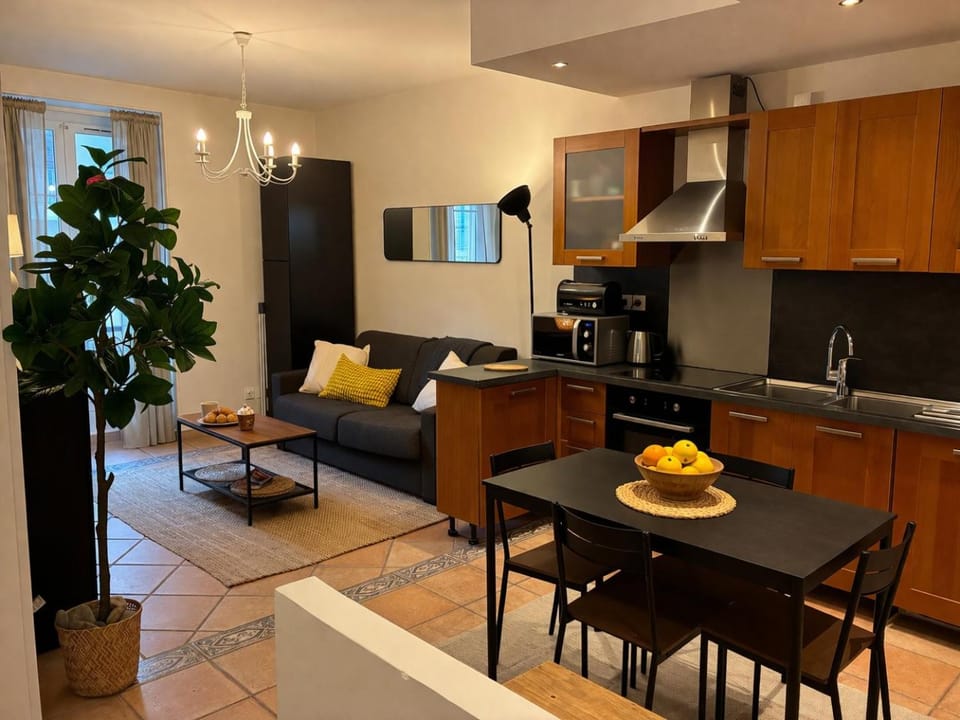 Apartment cosy proche tramway - Nice Libération Apartment in Nice