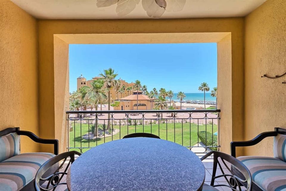 Stunning Views in 2nd Level Condo Princesa B-203 House in Rocky Point