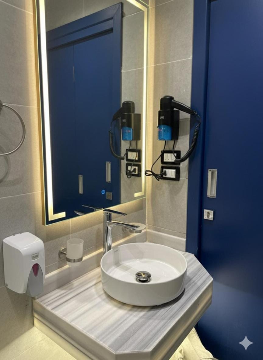 Shower, Bathroom, heating