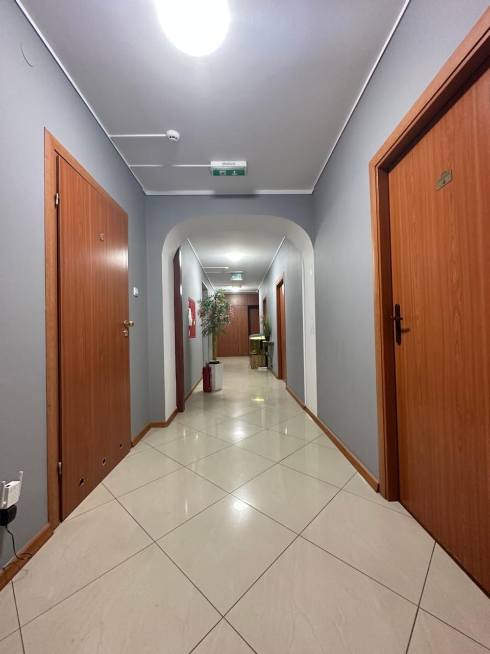 Property building, Other, internet, room service