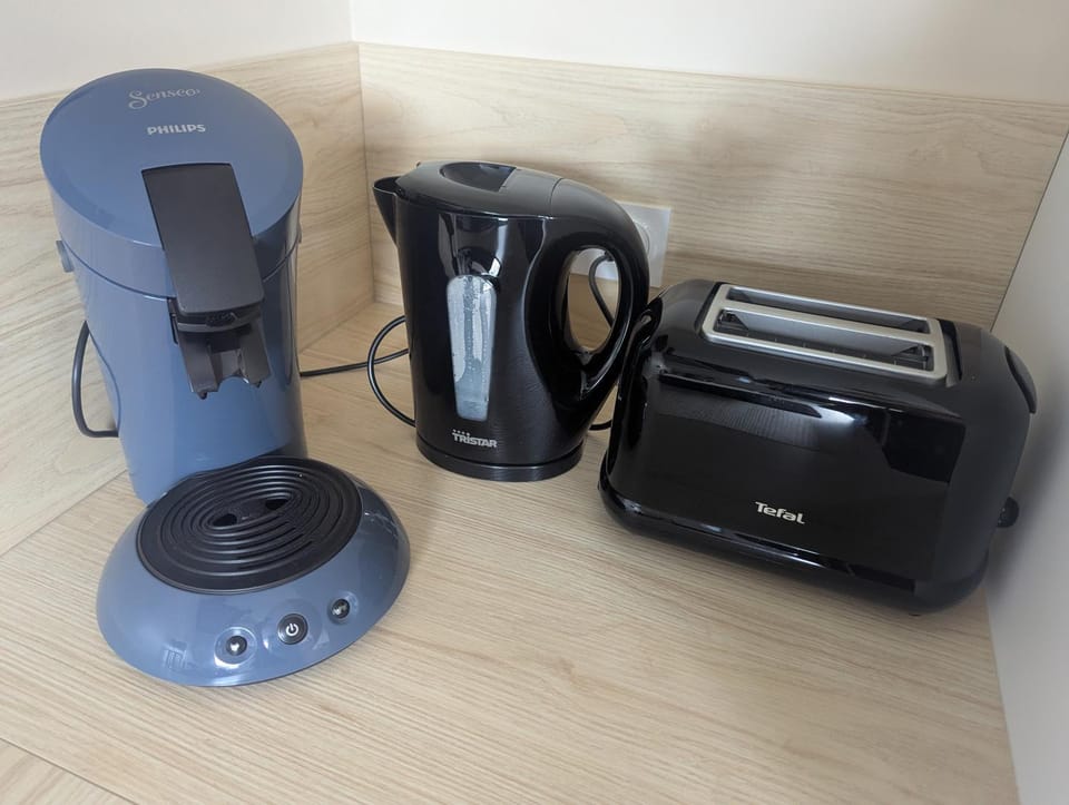 Coffee/tea facilities