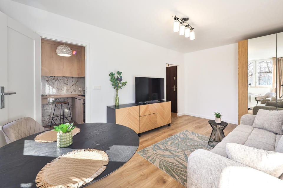 TV and multimedia, Seating area