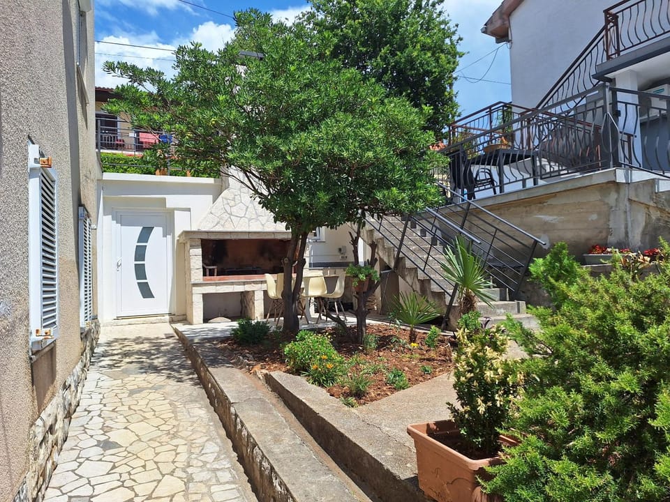 Patio, Balcony/Terrace