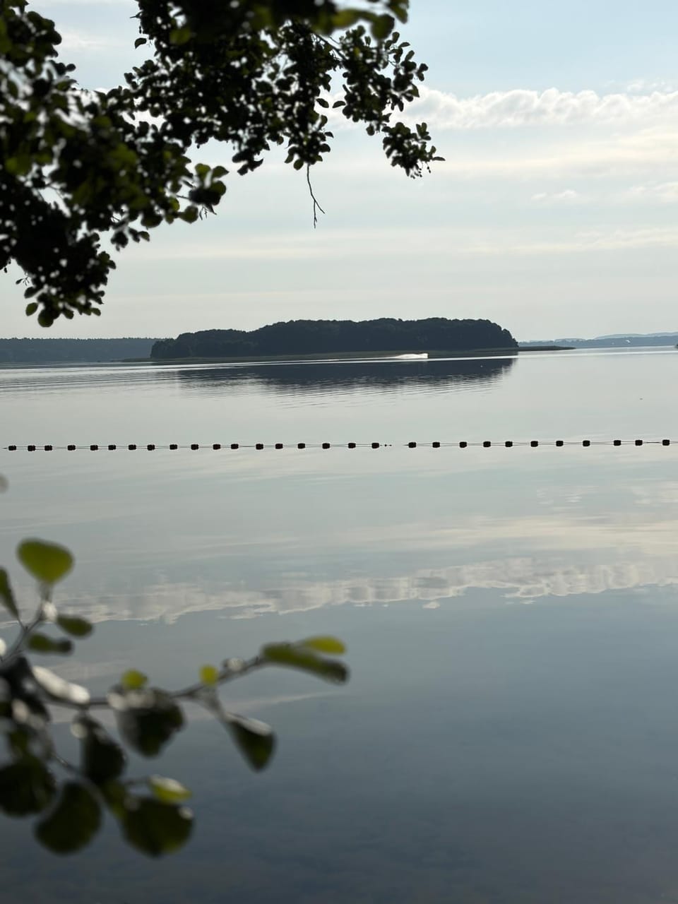 Day, Lake view