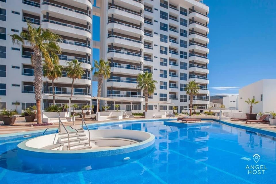 Spectacular Views Pools Walk to Malecon House in La Paz