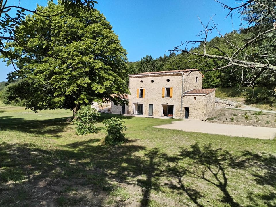 Property building, Natural landscape, Garden, Landmark view