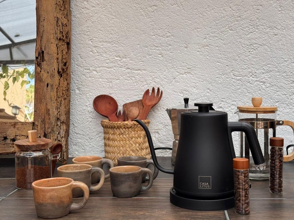 Coffee/tea facilities