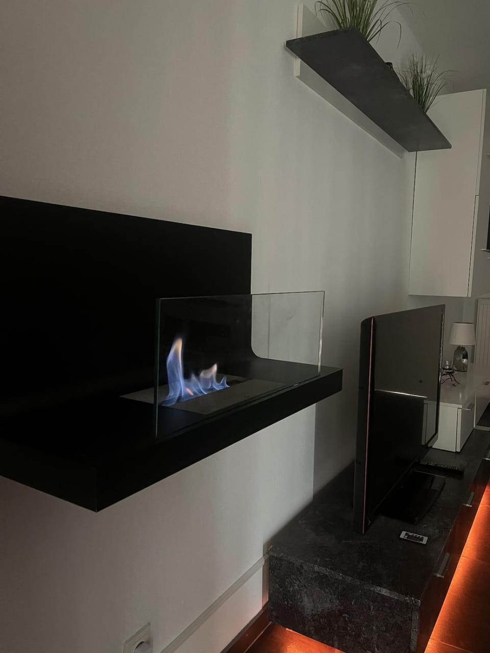Moderne 3-Zimmer-Wohnung 6 Gäste U-Bahn zur Messe Parkplatz Apartment in Fürth