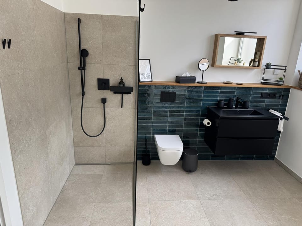 Shower, Toilet, Bathroom