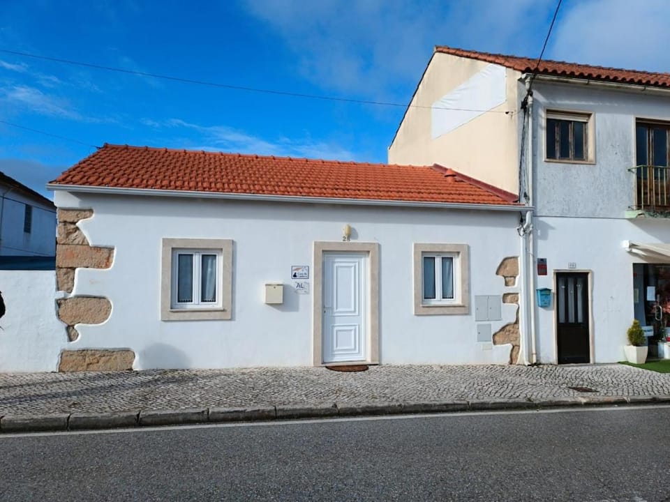 Property building, Street view