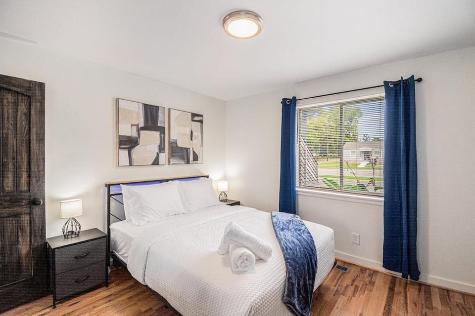 Cozy Luxe 2BR Apartment Apartment in Birmingham
