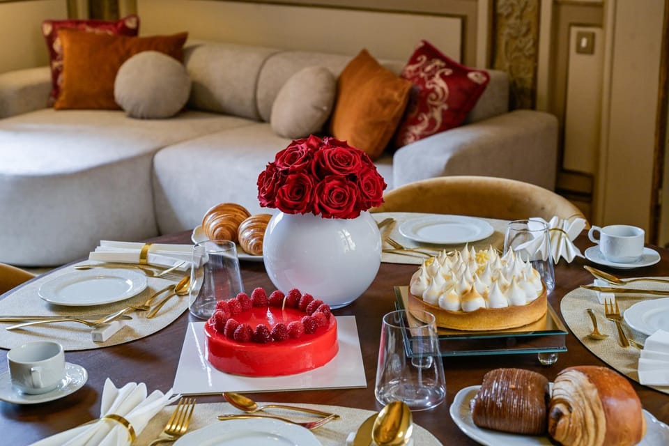 Food close-up, Lounge or bar, Food and drinks, Decorative detail, Food, Breakfast, minibar