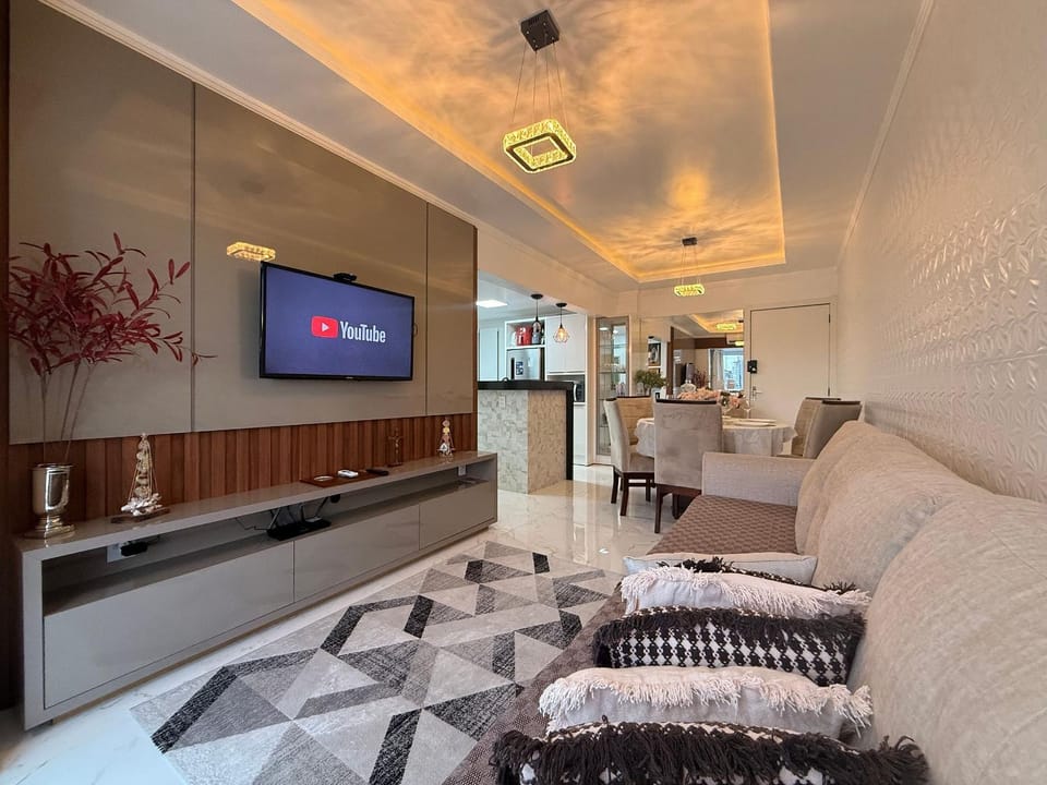 Communal lounge/ TV room, TV and multimedia, Living room, Seating area