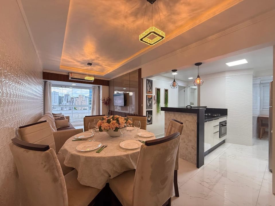 Kitchen or kitchenette, Living room, Dining area, minibar, pet friendly