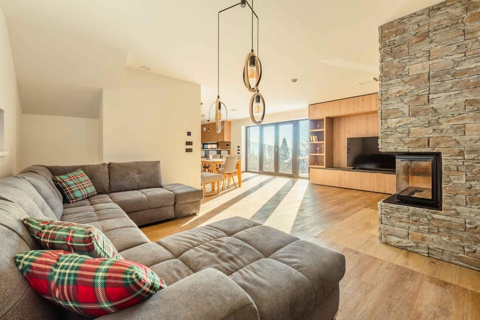 Living room, Seating area, fireplace