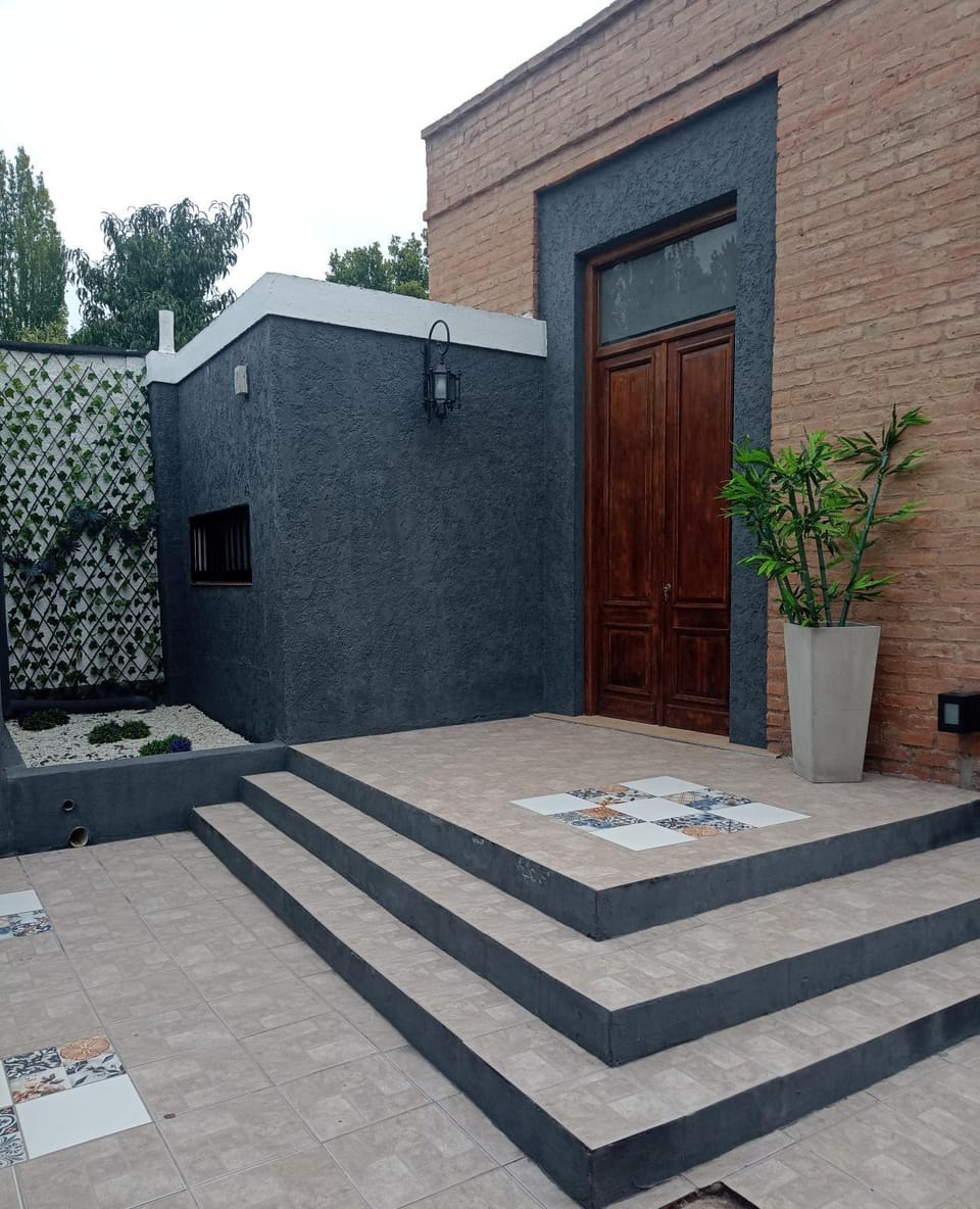 Rincón La Delfina House in Luján de Cuyo