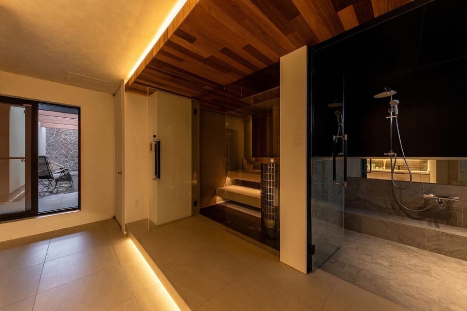 Sauna, Sauna, Bathroom