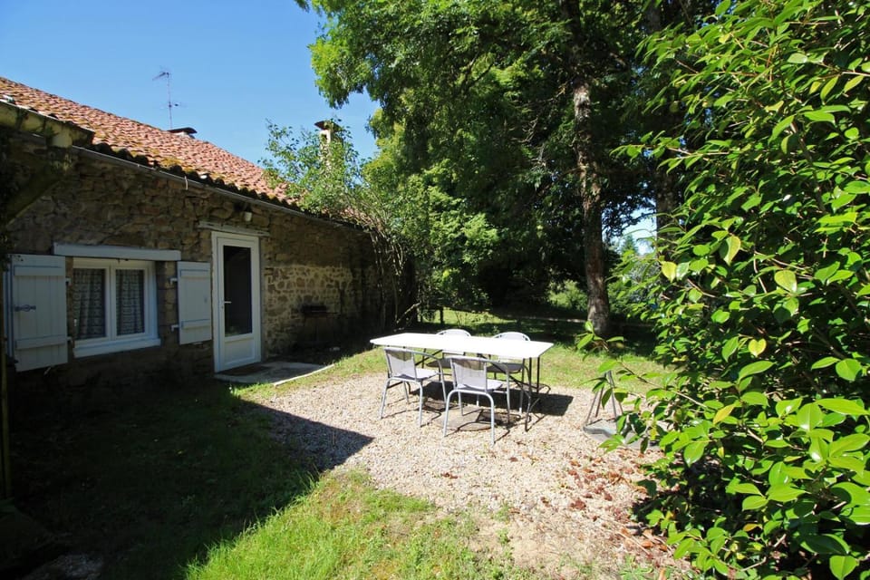 La faye House in Nouvelle-Aquitaine
