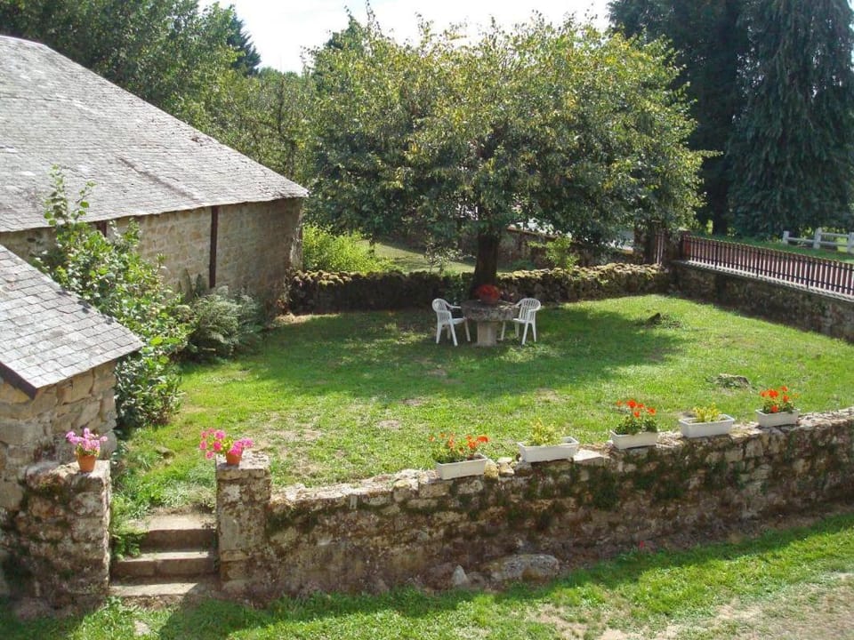 Vichez House in Nouvelle-Aquitaine