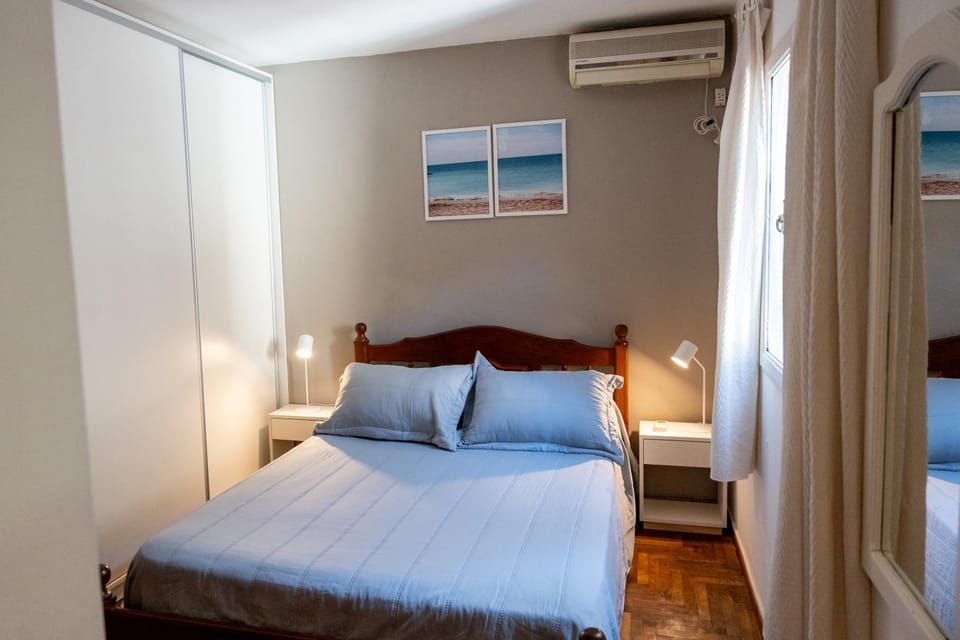 Bed, Photo of the whole room, Bedroom, air conditioner