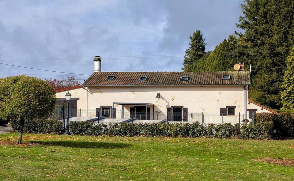 Maison d'aurélie House in Nouvelle-Aquitaine
