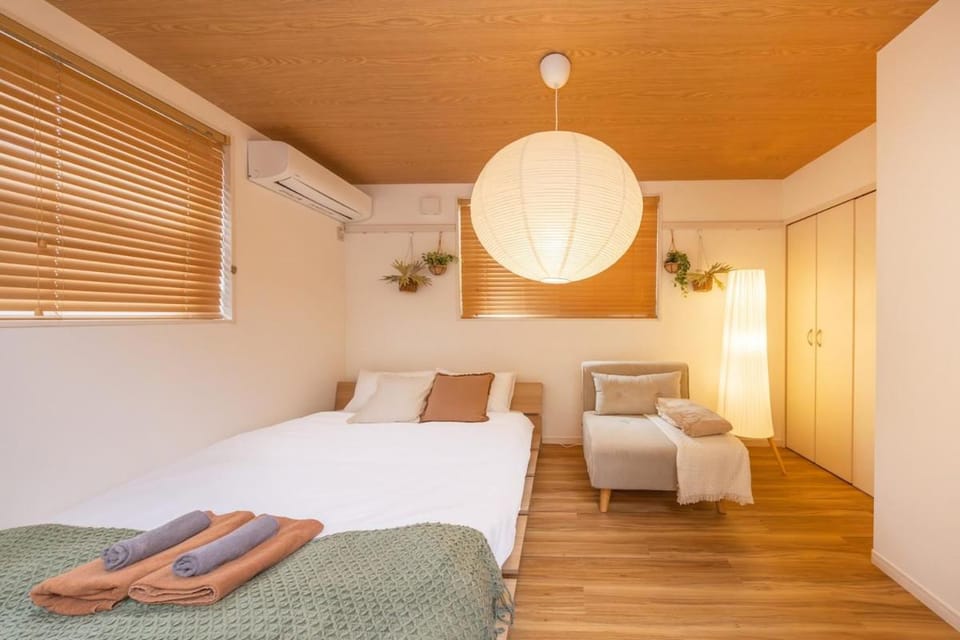 Within walking distance of Skytree, 6 mins from the station, Entire building for rent for up to 8 ppl, Free parking Apartment in Japan