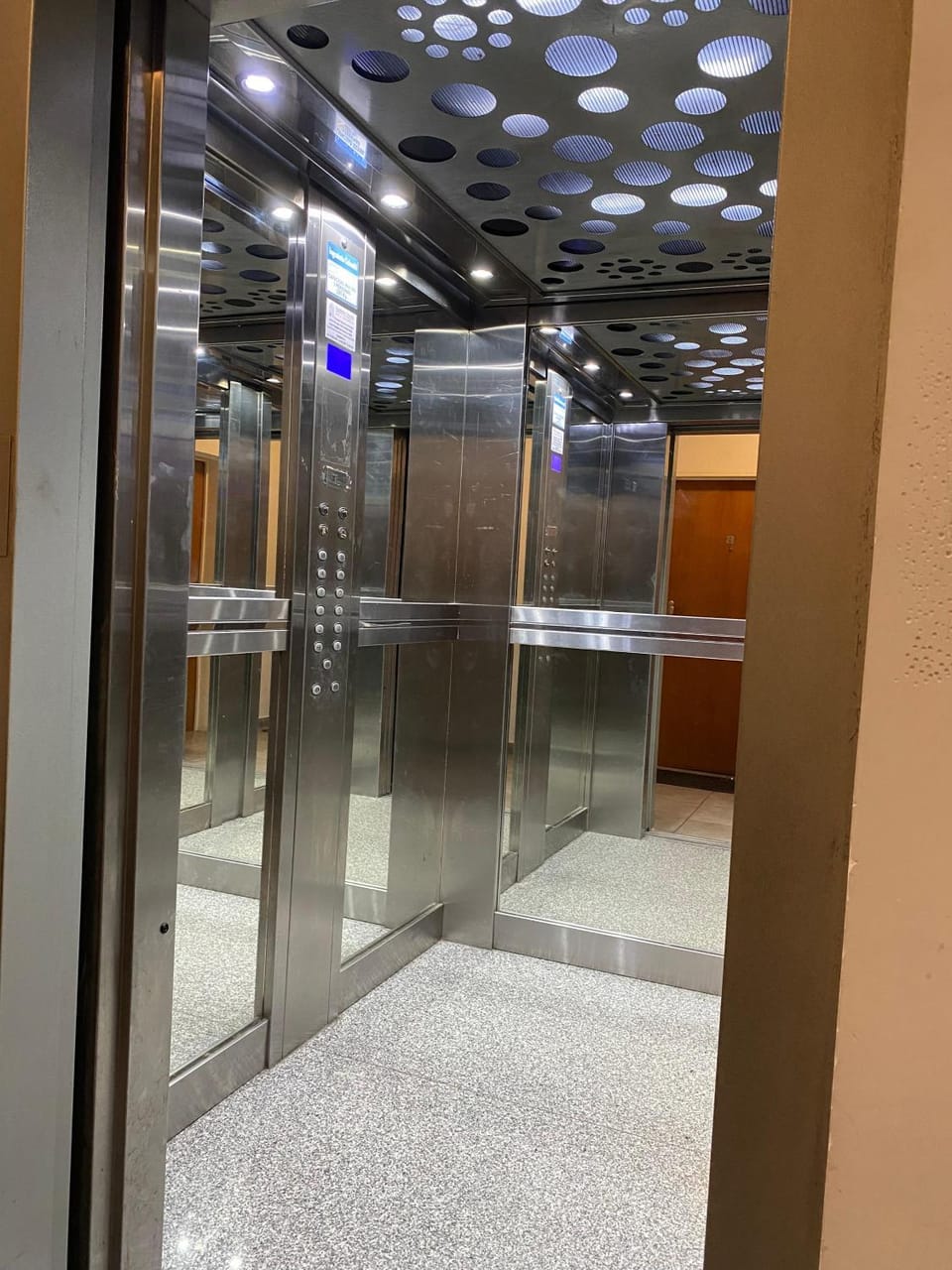 elevator