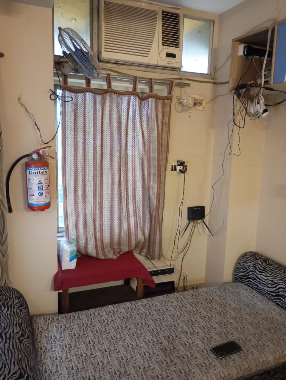 Stay on Ganges near Dakshineswar Apartment in Kolkata