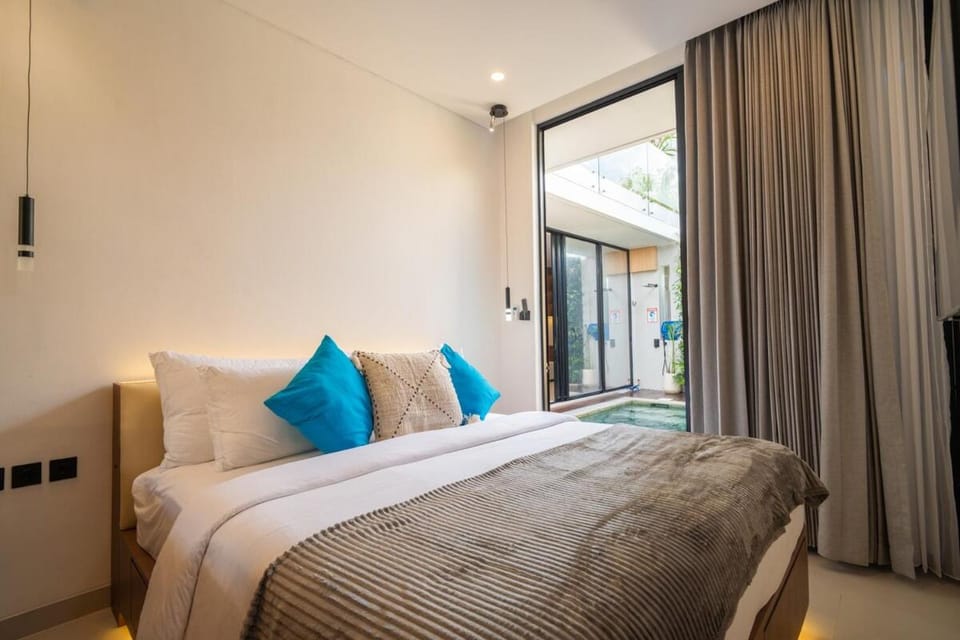 3BR Moonlight - Brand New Villa in Kerobokan Villa in North Kuta