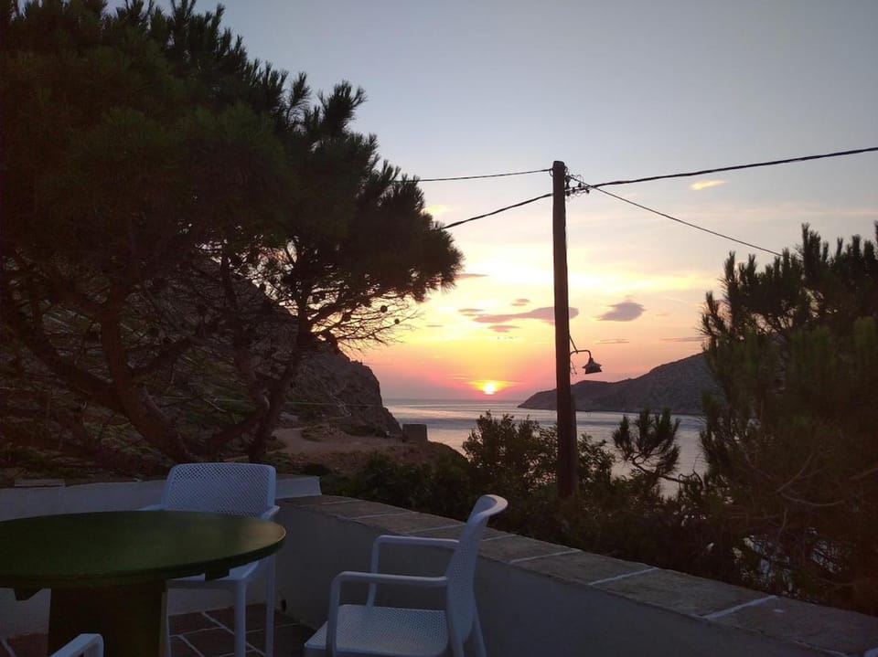 Sifnos Tinas House House in Milos