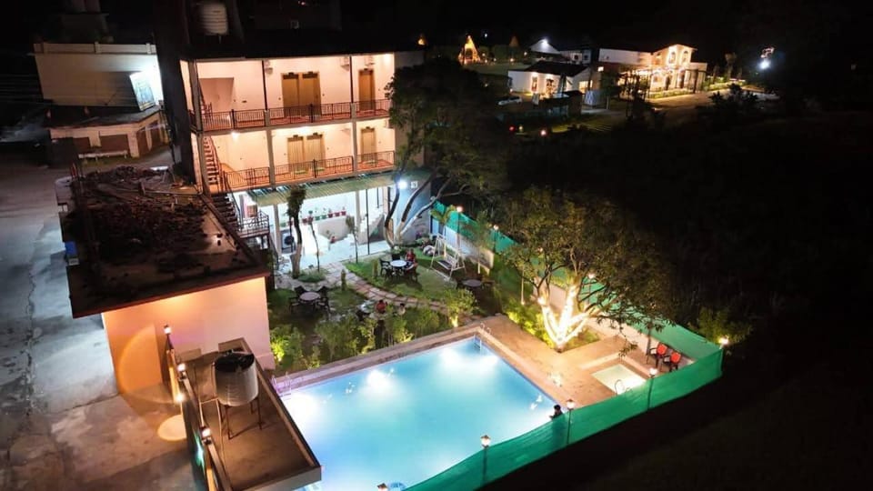 Corbett Hill Site Hotel in Uttarakhand