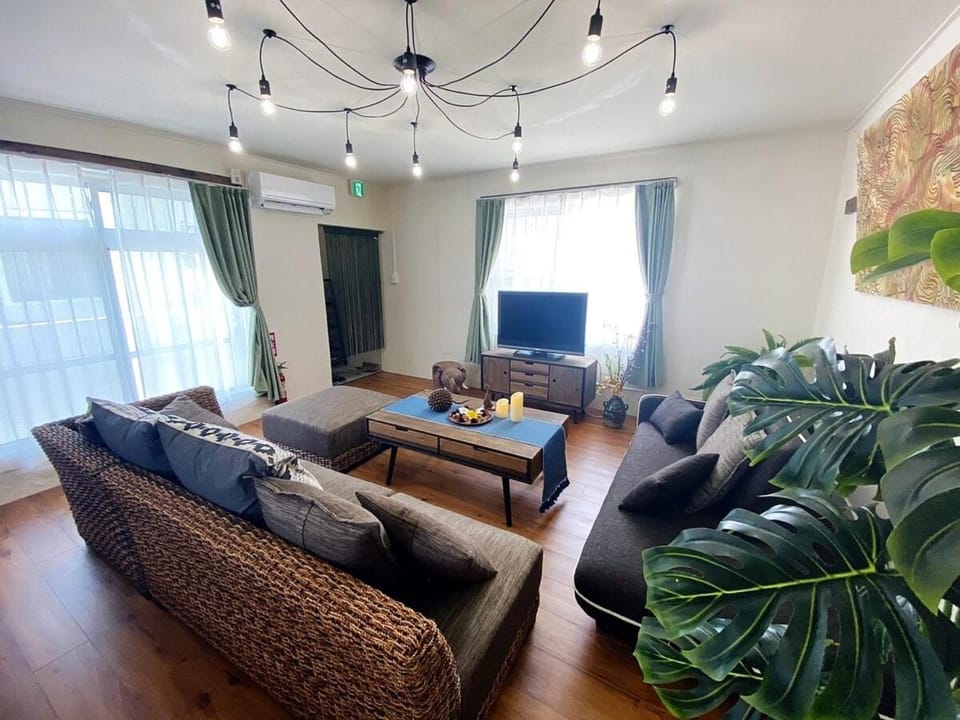 外人住宅ーアメリカンビレッジ車20分 Villa in Naha