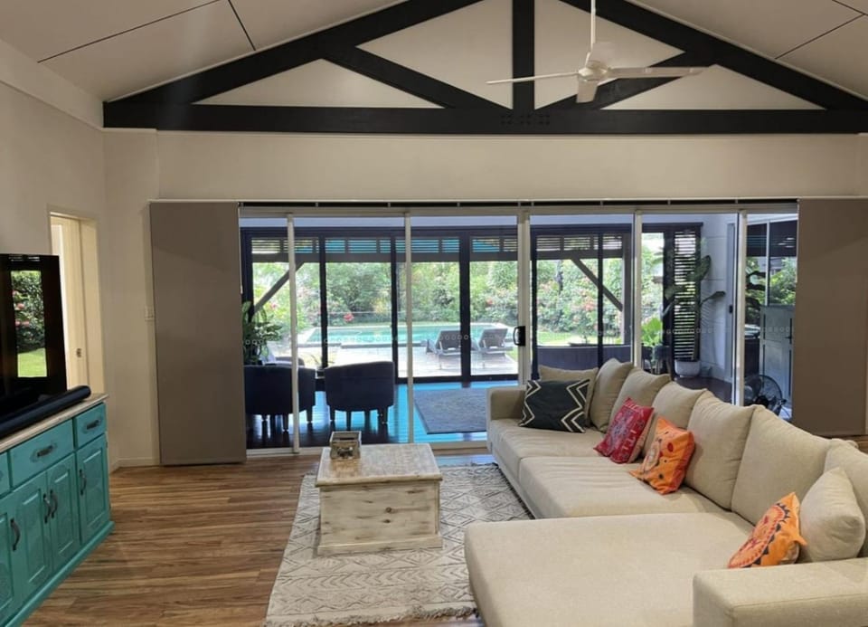 Esaluu Retreat House in Mission Beach