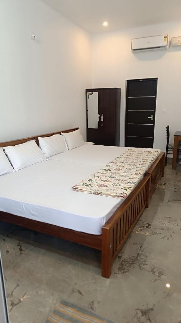 Forest castle homestay Bed and Breakfast in Kerala