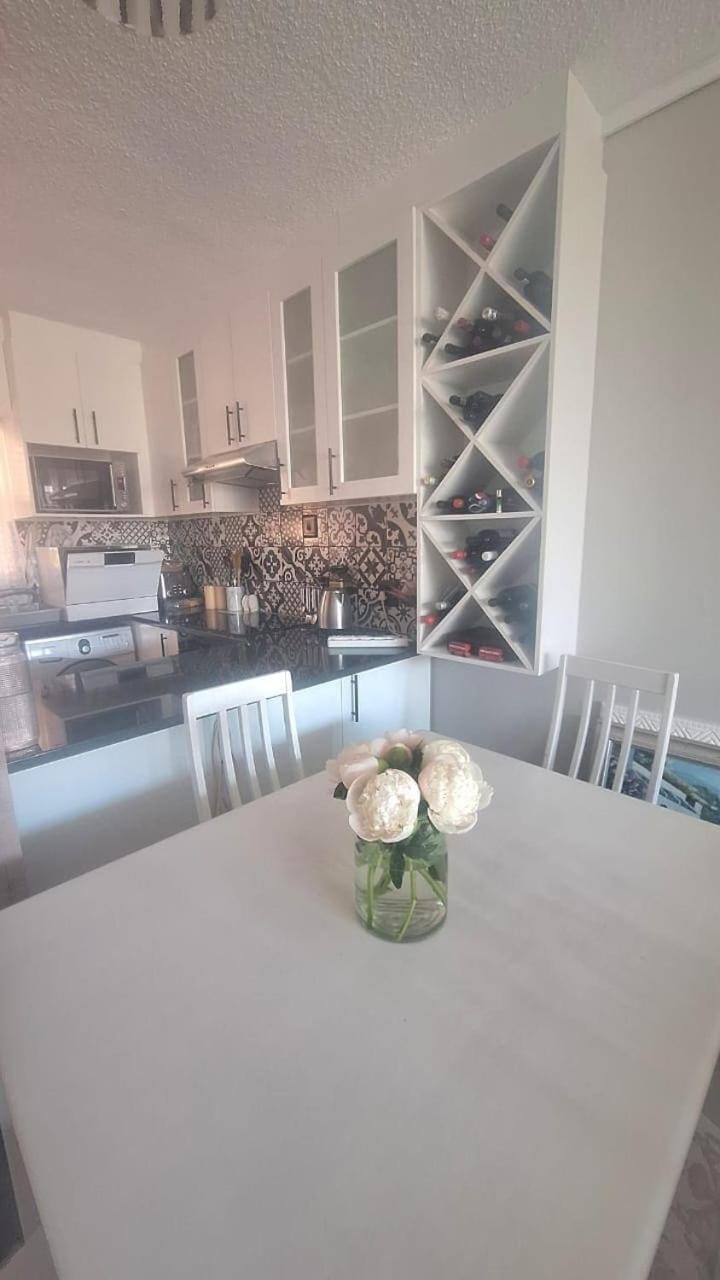 130 Brookes Hill Suites Apartment in Port Elizabeth