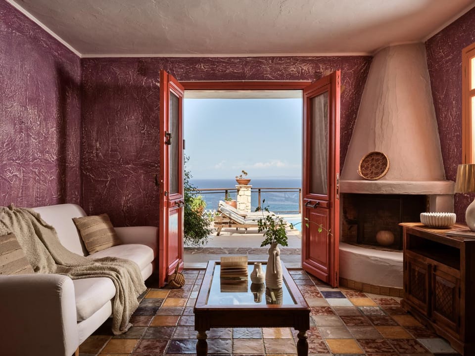 Natural landscape, View (from property/room), Balcony/Terrace, Living room, Seating area, Sea view