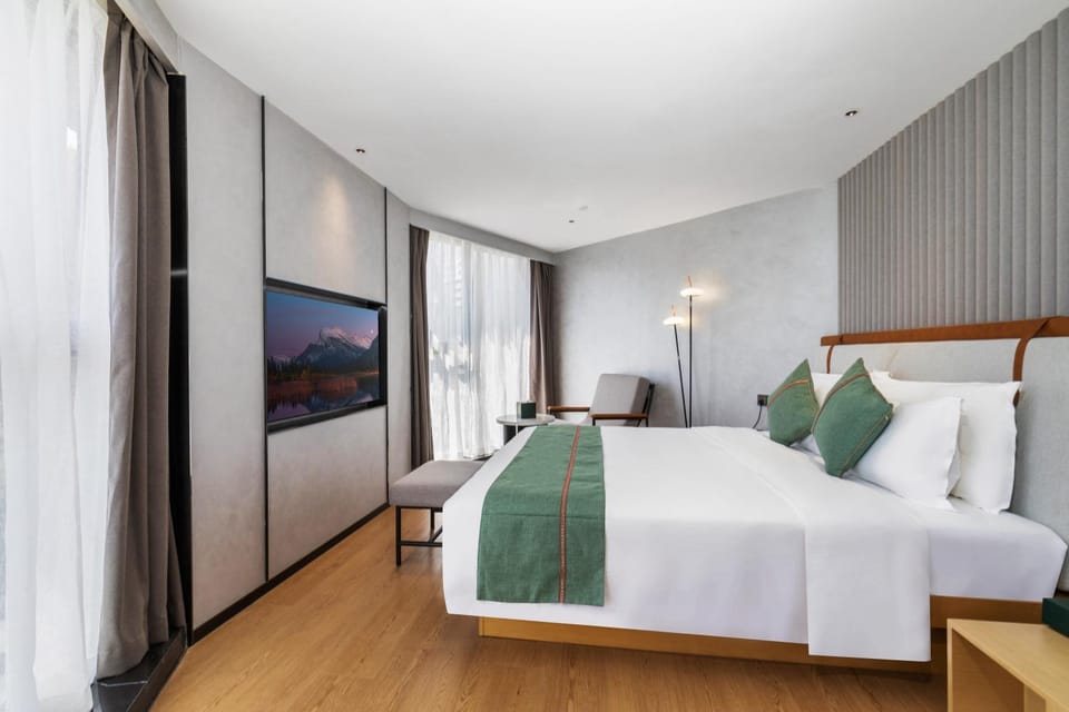 艺龙玺程国际酒店深圳海雅缤纷城同乐南地铁站店 Hotel in Hong Kong