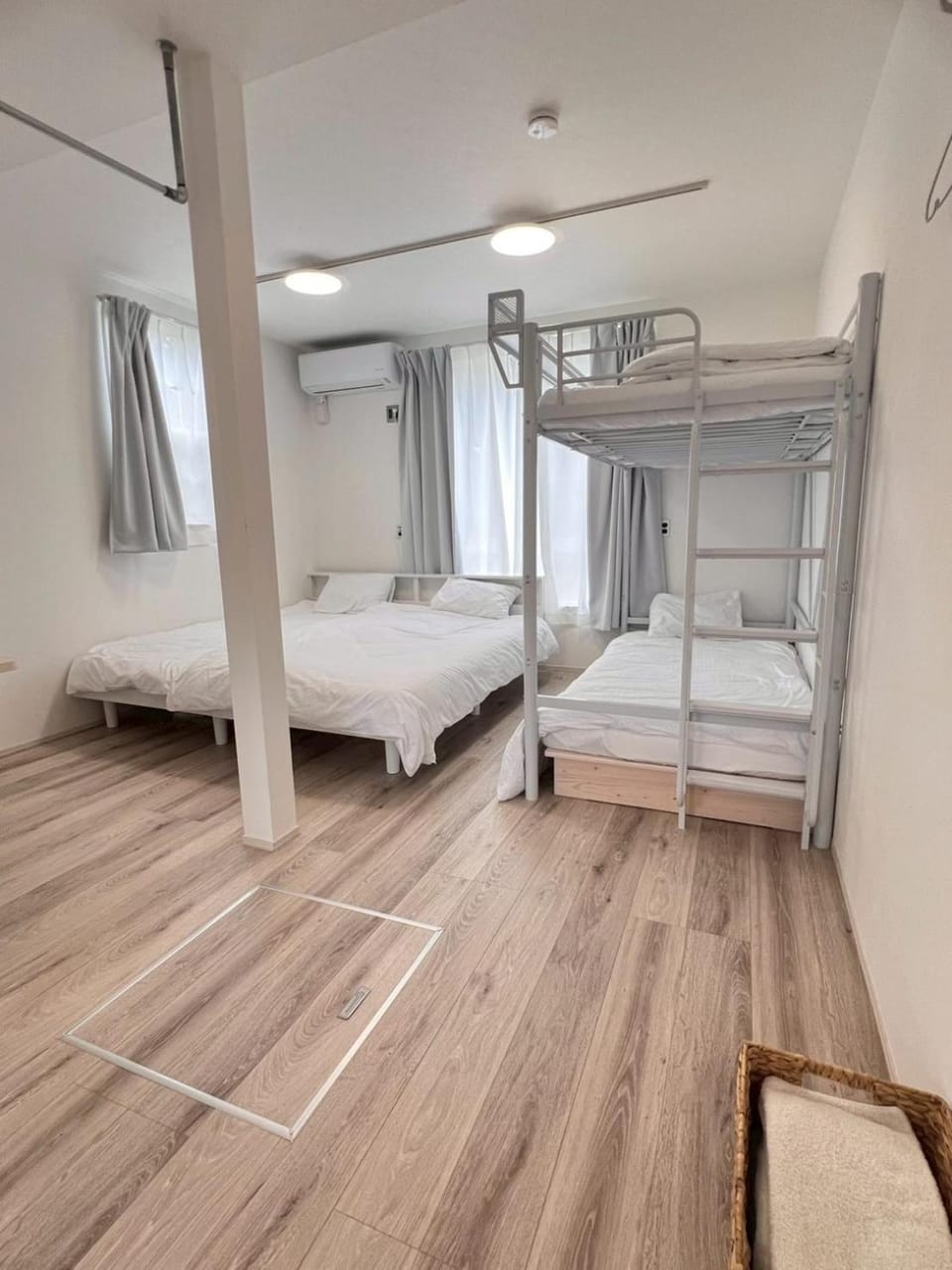 Photo of the whole room, Bedroom, bunk bed