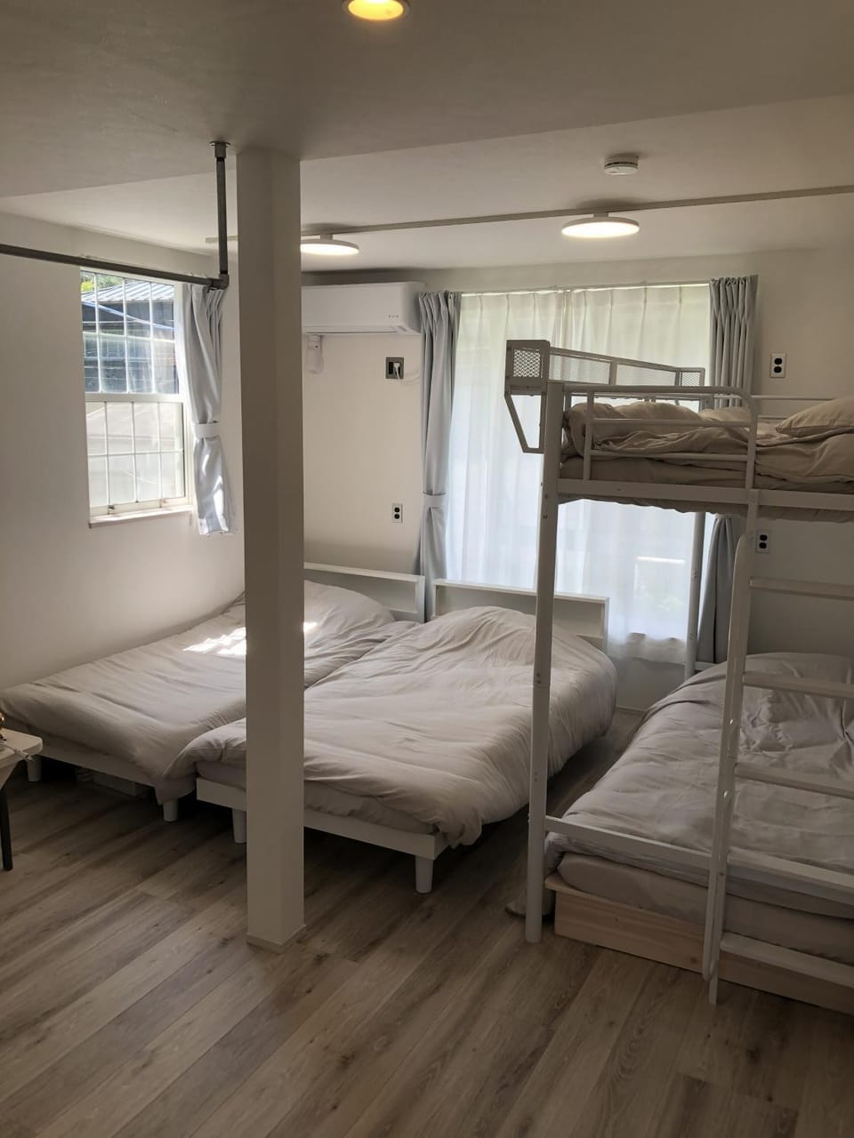 Photo of the whole room, Bedroom, bunk bed