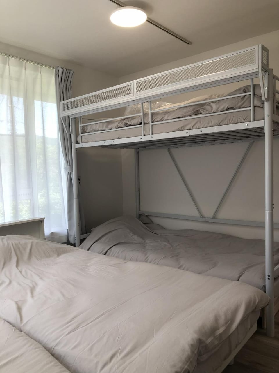Photo of the whole room, Bedroom, bunk bed