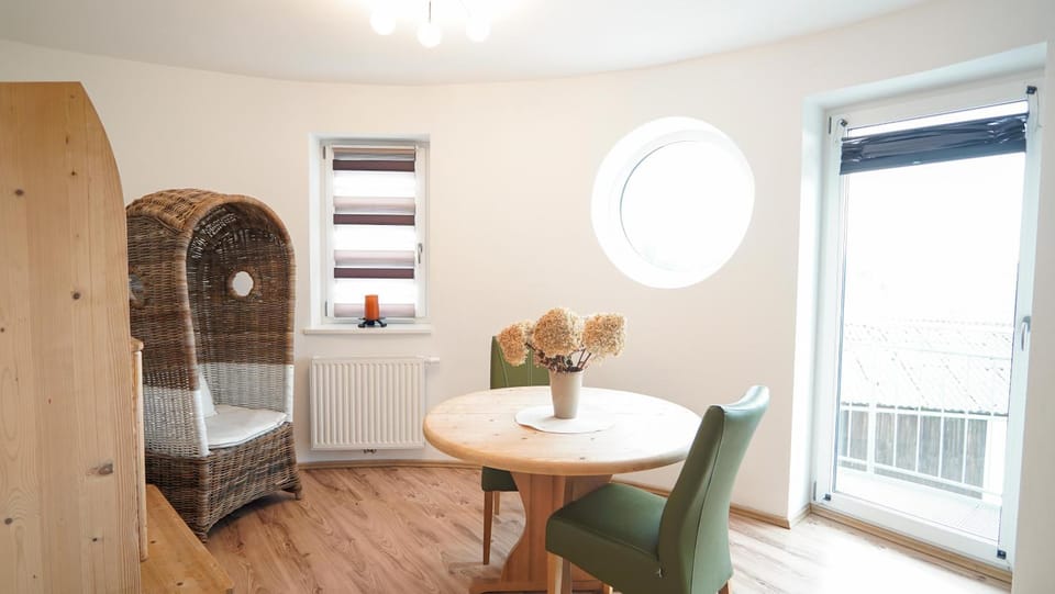 Dining area, wardrobe