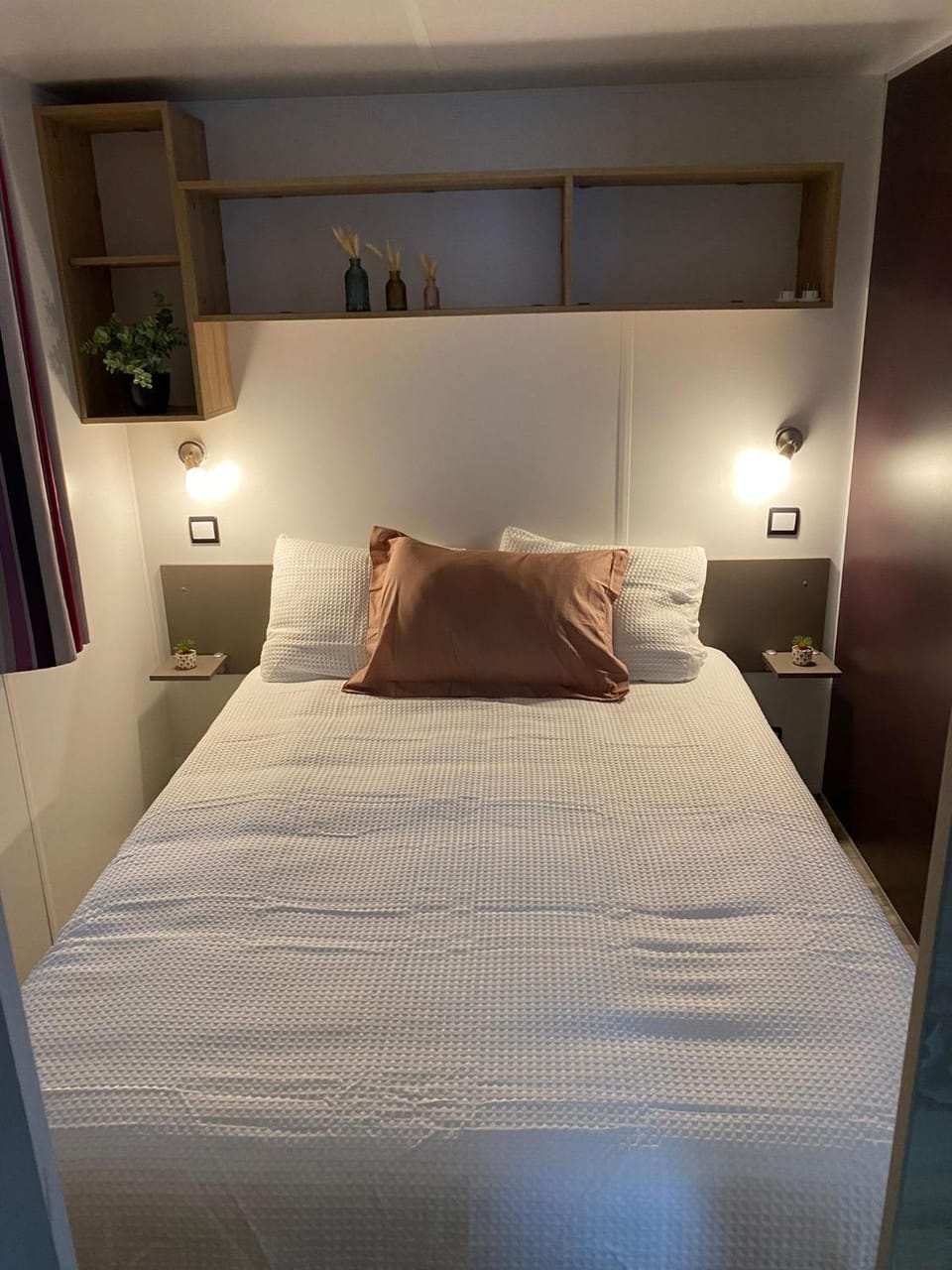 Mobilhome proche océan, piscine chauffée Campground/ 
RV Resort in Capbreton