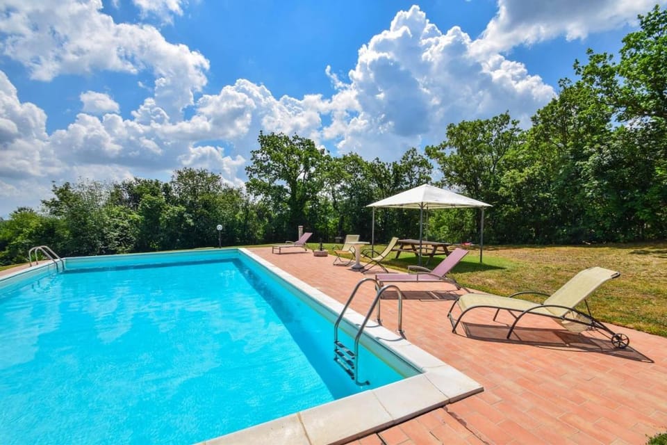 By Casamerina, Melezzole house with private pool & great views House in Umbria