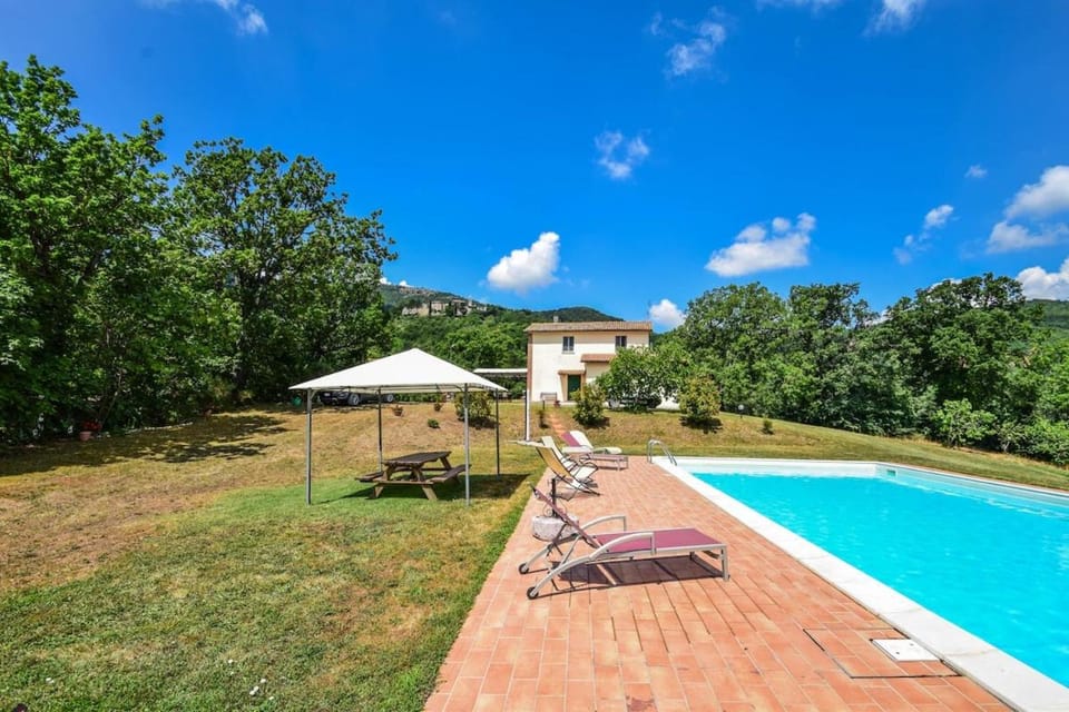 By Casamerina, Melezzole house with private pool & great views House in Umbria