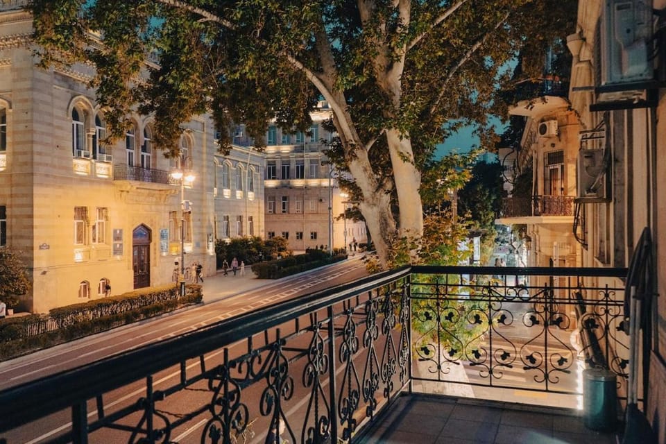 Stylish Apart Balcony F1 view in Centre Apartment in Baku